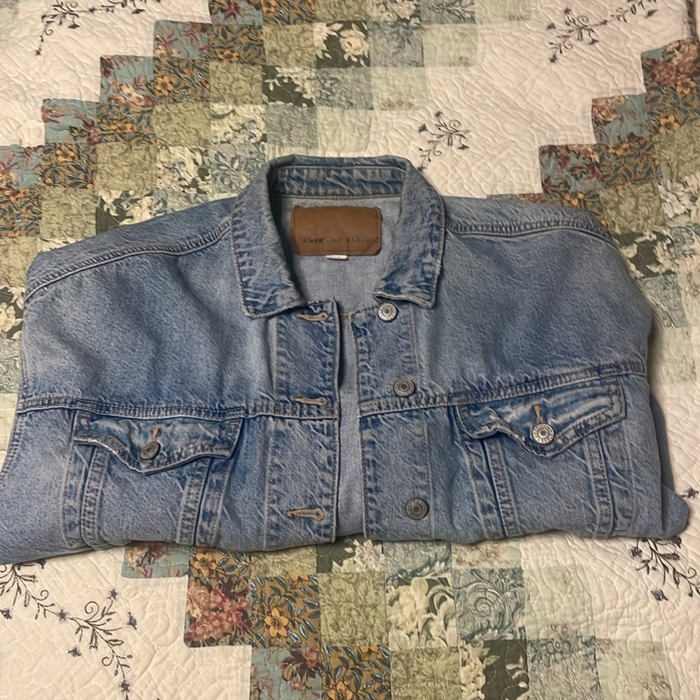 AE Jean jacket - Picture 6 of 6